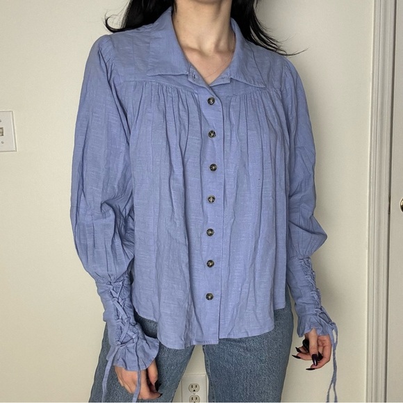 NWT Free People Blue Button Up Top XS - Picture 3 of 6